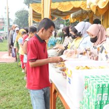 Warung Polisi Polres Labuhanbatu Minggu ke-27 Bagikan 350 porsi makanan